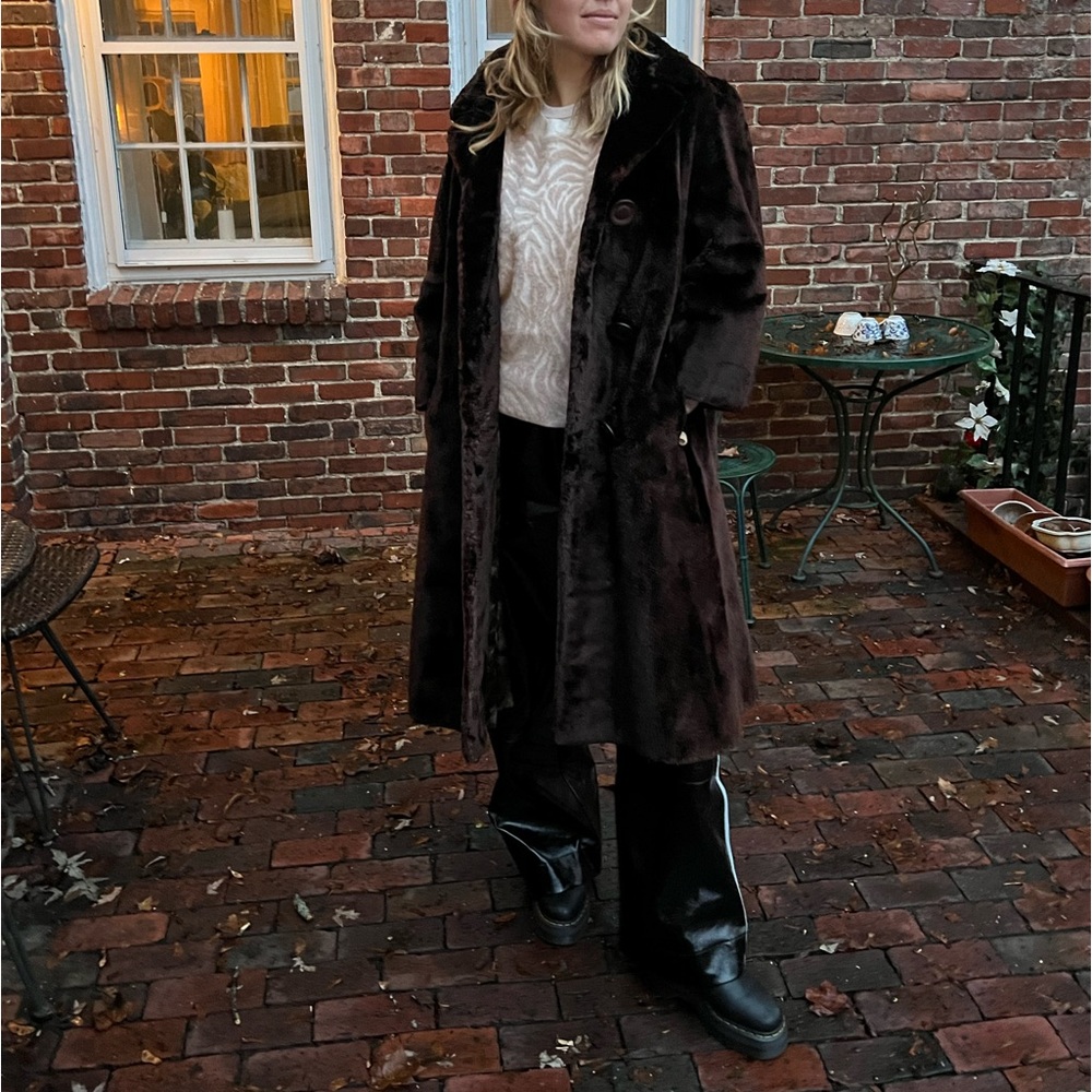Genuine brown fur coat — Fur Label Authority